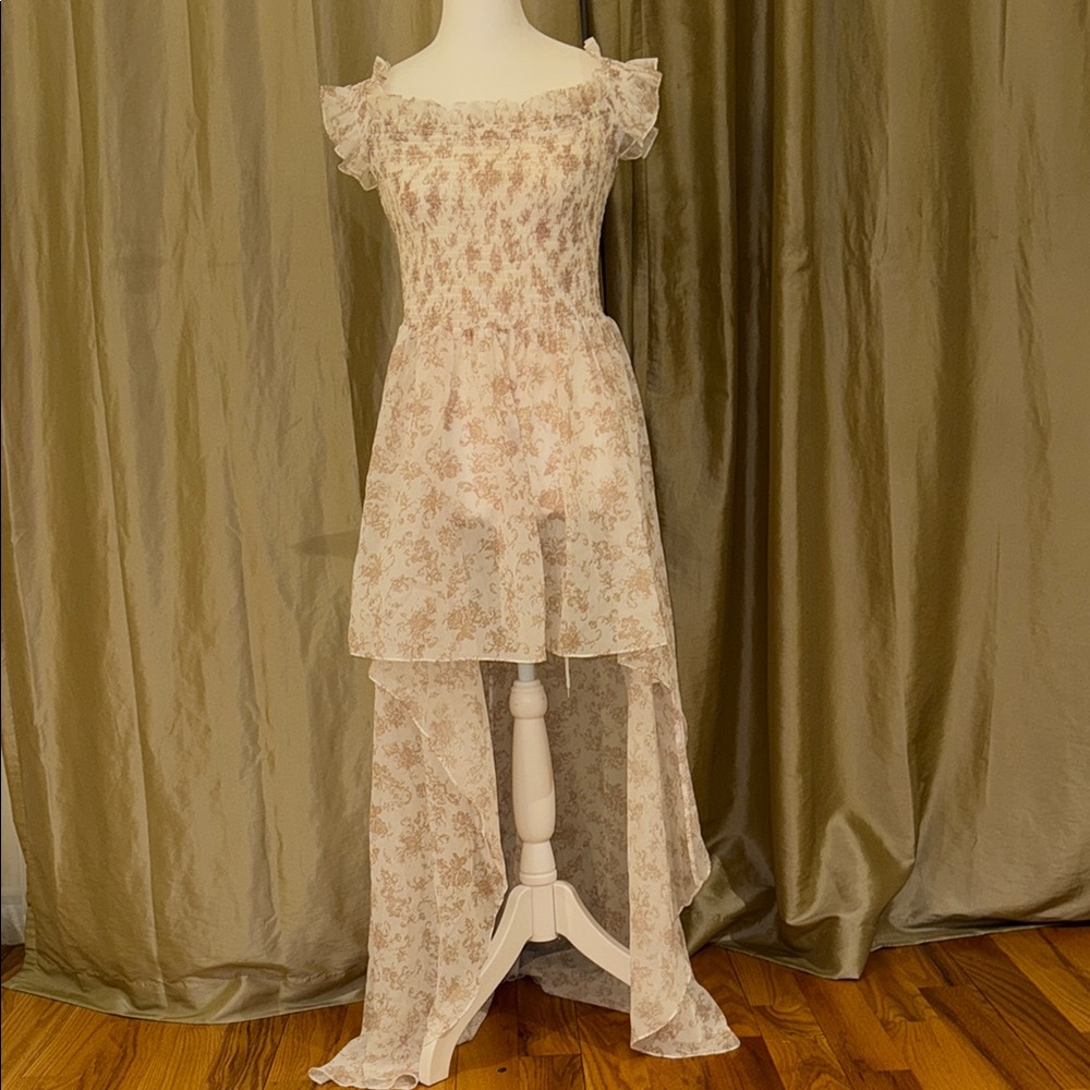 Caroline Costas Floral High-Low Cover Up Dress new with tag.